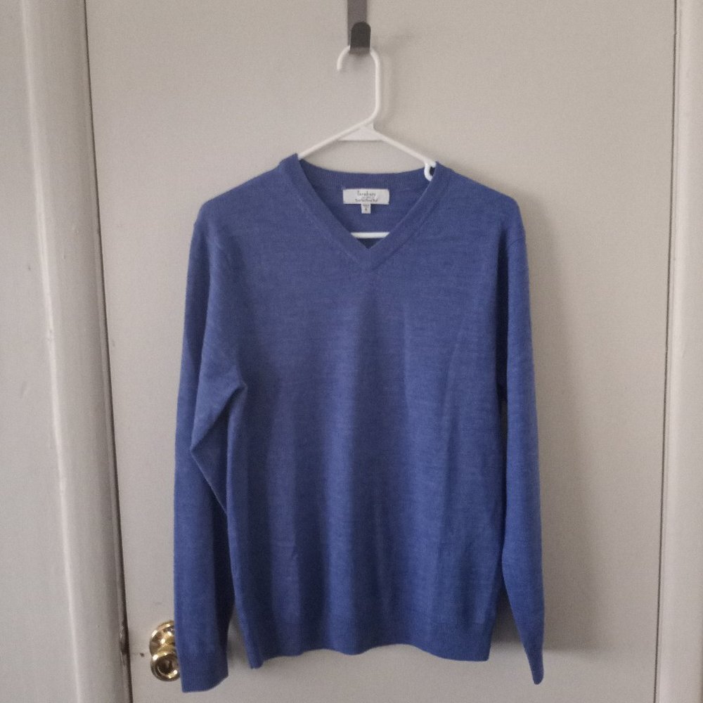 Turnberry Blue V-Neck 100% Extra Fine Wool  Sweater